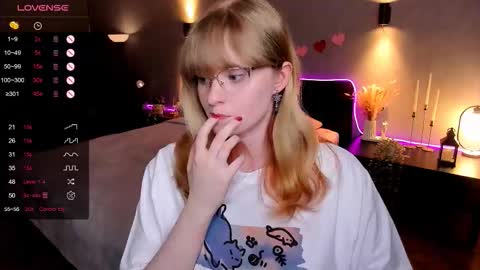 Hello guys my name is Aemilia online show from March 23, 7:57 am