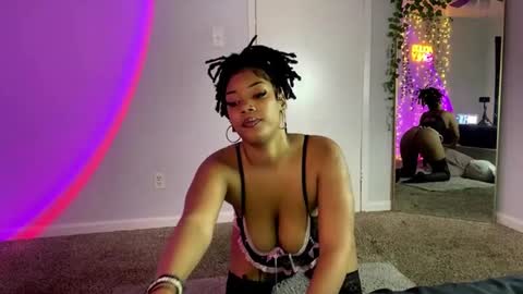 Snapshot of shesonastyy_20 chatting on September 30, 10:04 am Ask about Factime and csh pp online show from September 30, 10:04 am