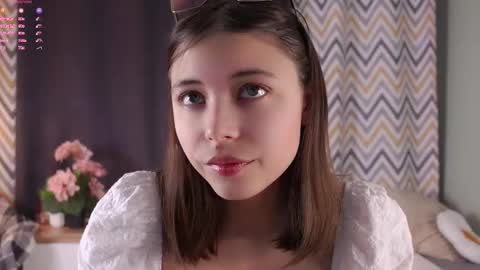 Iris online show from September 25, 11:50 am