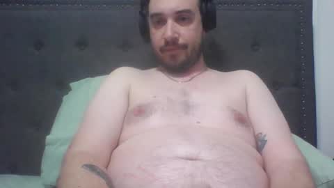 Snapshot of shiftysailor chatting on October 10, 12:22 pm shiftysailor online show from October 10, 12:22 pm