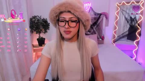 shinedark_tay online show from October 17, 2:59 am