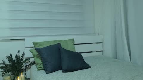 shinyplace online show from October 23, 1:07 am