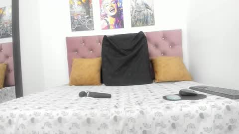 shira_sexylove online show from November 10, 2:03 am