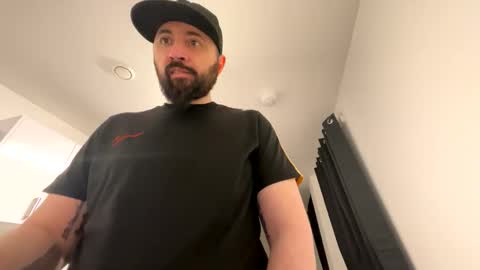 Shady online show from March 4, 11:35 pm