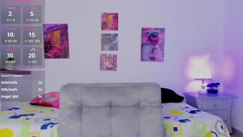 Snapshot of shizuka_11 chatting on September 10, 1:34 pm shizuka 11 online show from September 10, 1:34 pm