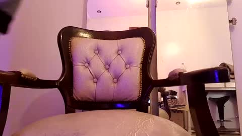 Snapshot of shminga chatting on December 10, 11:19 pm reda online show from December 10, 11:19 pm