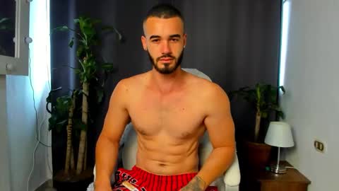 Snapshot of shooter_boy_ chatting on September 30, 2:16 pm Shooter online show from September 30, 2:16 pm