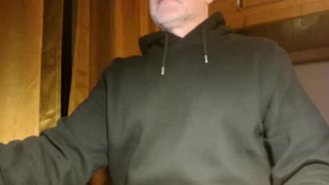 Snapshot of show_on_for_you chatting on October 29, 11:16 pm show_on_for_you online show from October 29, 11:16 pm