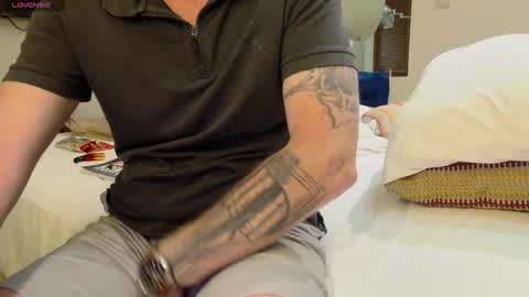 showofjay online show from March 7, 4:34 am