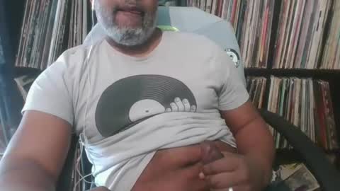 SHY333 online show from March 1, 4:33 pm