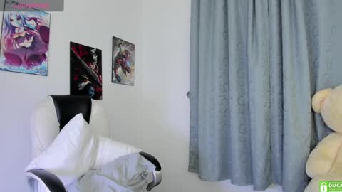 Snapshot of shy_angel4 chatting on February 6, 5:35 am Nahomy online show from February 6, 5:35 am