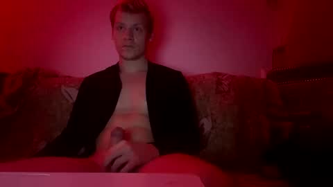 shy_couple_cute online show from February 4, 11:59 pm