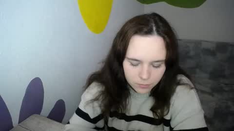 shy_lil online show from December 4, 2:16 pm