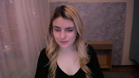 shy_sabrina_ online show from February 26, 8:06 am