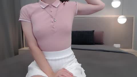 Snapshot of shy_schoolgirl_ chatting on October 11, 6:33 pm shy_schoolgirl_ online show from October 11, 6:33 pm