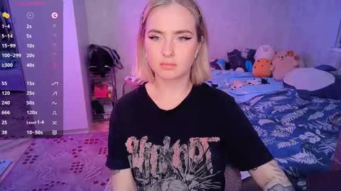 Effie online show from February 16, 4:42 pm