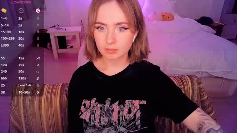 Effie online show from March 4, 3:48 pm