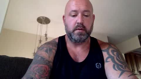 Snapshot of shyguy887 chatting on October 9, 12:43 pm shyguy887 online show from October 9, 12:43 pm