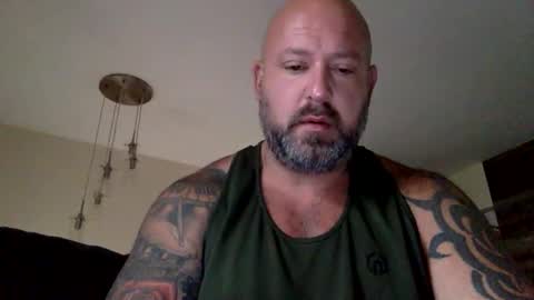 Snapshot of shyguy887 chatting on October 6, 12:23 pm shyguy887 online show from October 6, 12:23 pm