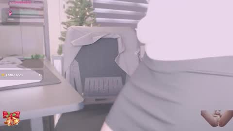 Shyn online show from December 17, 4:41 am