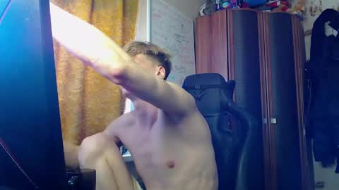 Tom and Betty online show from March 18, 6:52 am