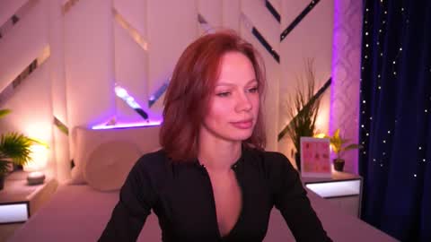 shyysiren online show from March 3, 3:08 pm