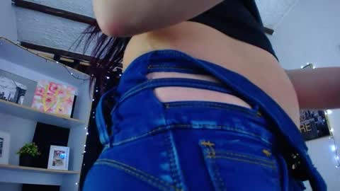 sian online show from February 7, 1:32 pm