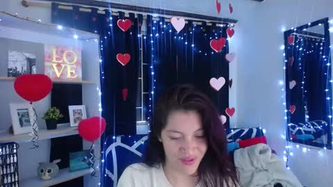 sian online show from February 17, 7:01 pm