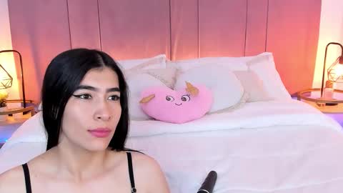 Siara and Zoe tattoo online show from March 6, 11:37 pm