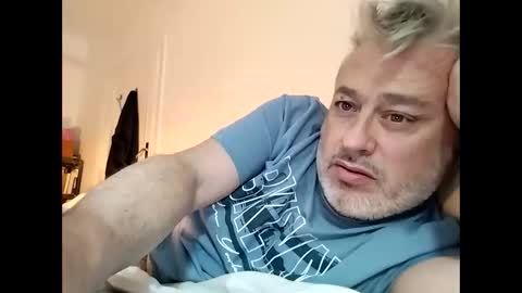 sibemolx online show from March 25, 11:33 pm