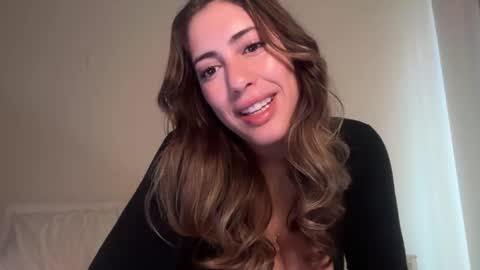 Snapshot of sieena chatting on October 1, 9:46 pm Siena online show from October 1, 9:46 pm