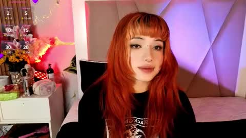 Sienna Desieree online show from March 8, 5:33 am