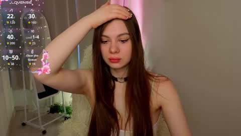 siennasayss online show from March 27, 5:57 am