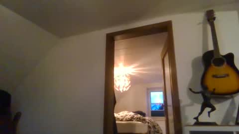 silent_control93 online show from December 23, 3:11 pm