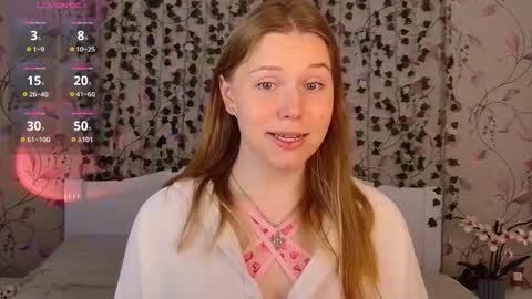 Chloe online show from September 15, 5:09 am