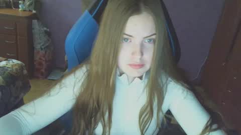 Erica online show from March 29, 7:21 am