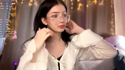 Riya online show from January 19, 11:09 am