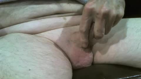 Snapshot of silverfox88 chatting on September 13, 3:31 am Silverfox88 - PM only when C2C online show from September 13, 3:31 am