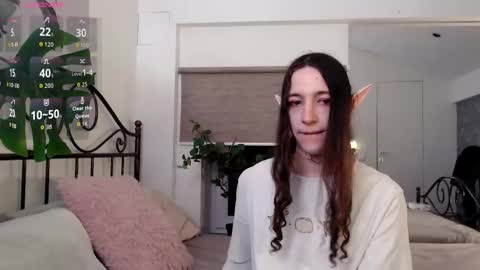 silvermuse online show from March 21, 12:05 am