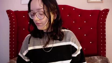 Snapshot of silvia_ls chatting on March 3, 9:37 pm silvia_ls online show from March 3, 9:37 pm