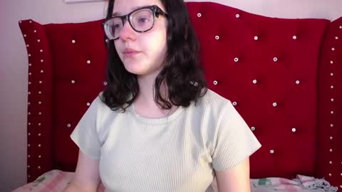 Snapshot of silvia_ls chatting on February 13, 9:39 pm silvia_ls online show from February 13, 9:39 pm