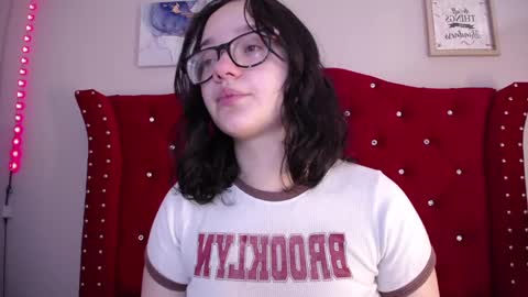 Snapshot of silvia_ls chatting on February 16, 1:38 pm silvia_ls online show from February 16, 1:38 pm