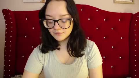 Snapshot of silvia_ls chatting on February 18, 9:20 pm silvia_ls online show from February 18, 9:20 pm