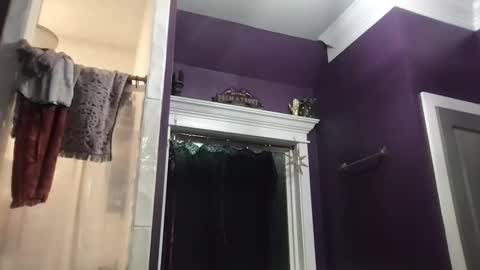 simi136 online show from April 27, 5:16 am