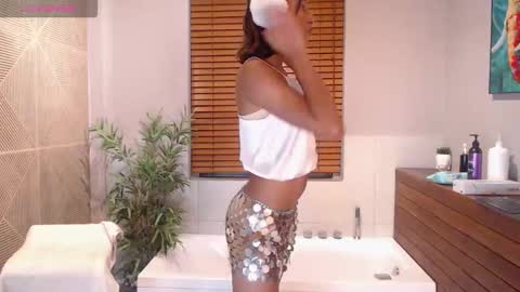 simon_durand online show from December 2, 4:53 am