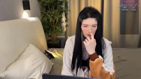 Snapshot of simona_rain chatting on February 21, 10:39 am Simona online show from February 21, 10:39 am