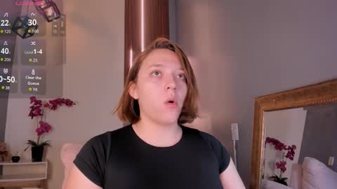 simonastar_ online show from March 15, 1:36 pm