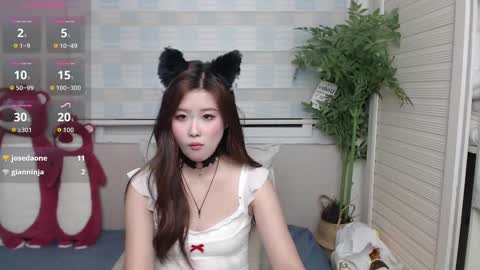 Snapshot of simonastephanie chatting on September 17, 3:26 pm simonastephanie online show from September 17, 3:26 pm