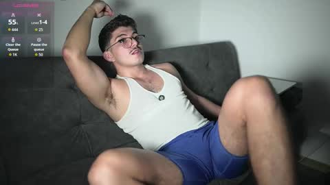 Snapshot of simoon_01 chatting on October 9, 3:23 am SIMOON online show from October 9, 3:23 am