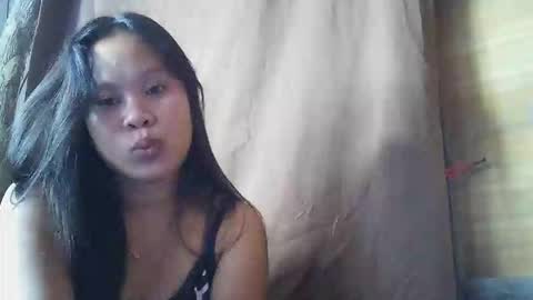 simply_y0urs online show from January 13, 12:29 am